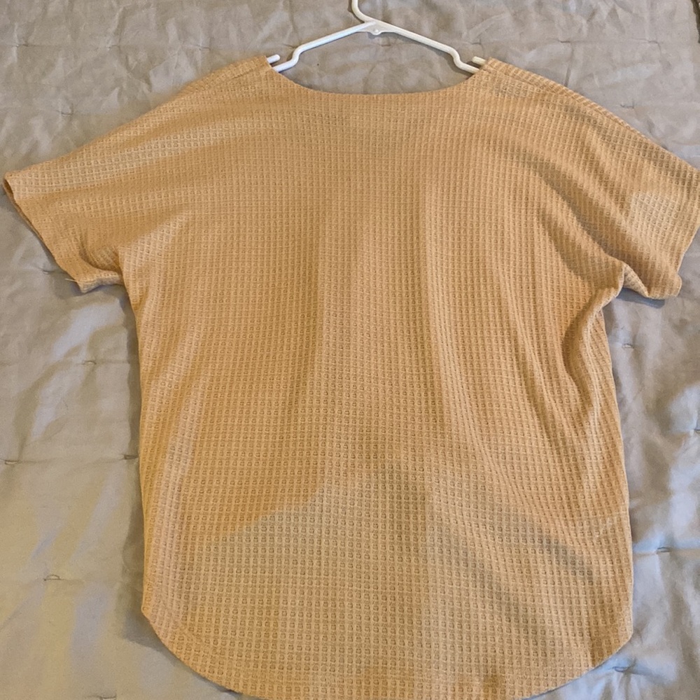 Yellow blouse - Picture 2 of 2
